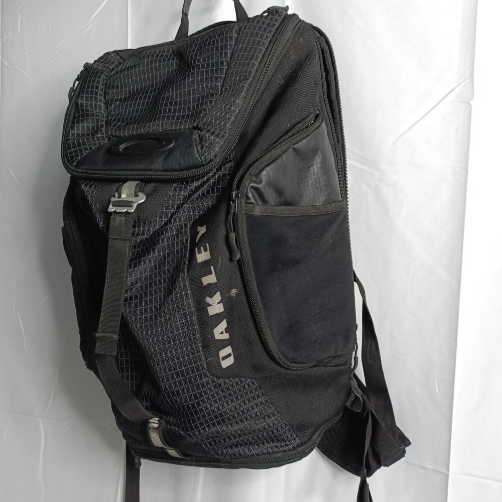 Oakley Link Pack Laptop Backpack Bag Blackout Tactical Everyday Carry s9